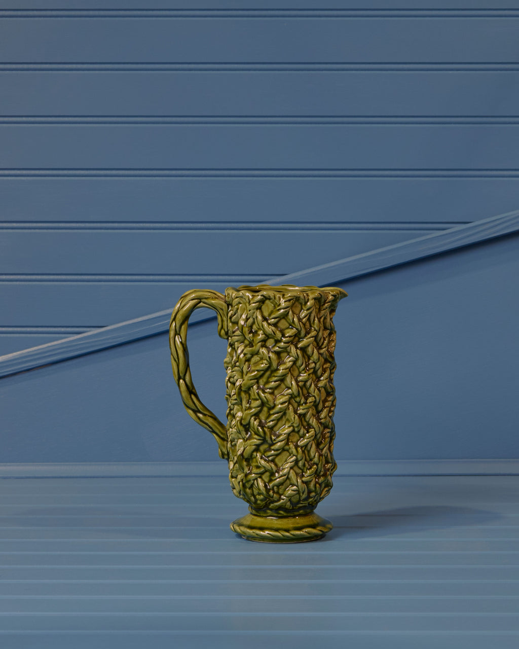 Lattice Vine Pitcher