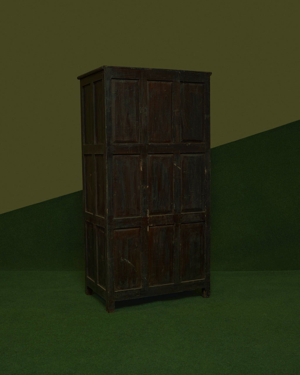 Sportsman Cabinet
